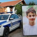 "Želeo je da mu pomogne, a on ga je preklao": Otac Andreje (13) kojeg je drug iz klupe 37 puta izbo ispričao šta je…