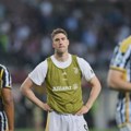 Vlahović ne igra protiv Torina, a konkurencija zakucala na vrata