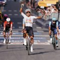 Ekvadorski biciklista Narvaes pobednik osme etape trke Điro d’Italija