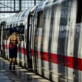 Вучић најавио возове до Братиславе: "Планирамо повезивање са Словачком"