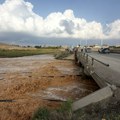Bujične poplave na istoku Sirije odnele najmanje sedam života, među stradalima petoro dece