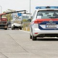 Stravična nesreća u Austriji: Prevrnuo se mini bus pun putnika iz Srbije i Slovenije: Jedna osoba bila zaglavljena u vozilu…