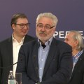 Vučić otkrio da je u decembru molio Nestorovića da formiraju Vladu