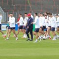 VIDEO Zavirite na trening Srbije u Nemačkoj: Lepo vreme, dobra atmosfera i priprema za Engleze