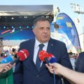 Dodik: Važno je da se mladi identifikuju sa Republikom Srpskom