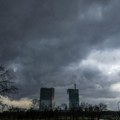 Smračilo se nebo nad Beogradom: U nekim delovima grada počeo pljusak (foto)