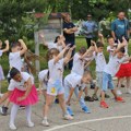 Igrom i pesmom obeležen mesec roditeljstva u Boru