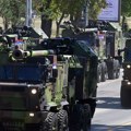 U Beogradu održana generalna proba vojne parade „Snaga jedinstva“ /foto/