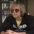 Žika Todorović uživa u porodičnom raju na moru: Kuća od kamena skrivena od pogleda, a plaža mu je na korak od vrata
