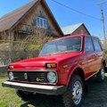 Prodaju Porsche, Ferrari i ruskog "uljeza": Ova Lada vredi 26.000€, jedna od 36 koje su ostale na putevima