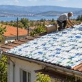 Ljudi su počeli da stavljaju kutije od mleka na krov: Imaju veoma dobar razlog za to