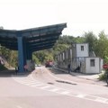 Preko administrativnih prelaza Jarinje i Brnjak i dalje ne može da se uđe na KiM