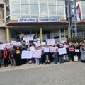 Protestu studenata u Novom Pazaru priključili se i srednjoškolci