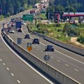 Pet osoba poginulo je u udesu kombija: Teška saobraćajna nesreća na auto-putu kod Tepanje