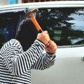 Mladić ukrao tri automobila u Vrbasu i Baču: Vozila vraćena vlasnicima