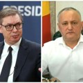"Vučić je hrabar lider, patriota svoje zemlje" Bivši predsednik Moldavije poručio: Podrška rezoluciji o Srebrenici je…