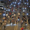 Noćni biciklistički festival u Moskvi: Više od 35.000 ljudi vozilo centralnim ulicama ruske prestonice