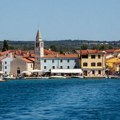 Novi snimak "nemani" na Jadranu privukao pažnju: Iz vode izronilo peraje, hitno se oglasili stručnjaci
