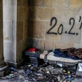 Nekada moćni direktor lanca prodavnica iz stare beogradske porodice, a SAD prosi na ulici: I moli za koru hleba, žena i…