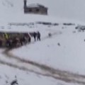 U Turskoj pada sneg Nestvarne scene usred jula!