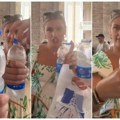 "Ovo je bukvalno genijalno" Amerikanke došle u Evropu, pa se raspametile čepovima na flašama: Na mrežama nastao lom (video)