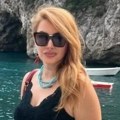 Лепа Ана (40) убијена наочиглед мајке. Убица јој нанео најмање седам убода, па се бацио са зграде (фото)
