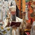 Patrijarh Porfirije služio na Vaskrs liturgiju u Pećkoj patrijaršiji