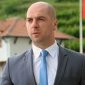 Simić pozvao međunarodnu zajednicu da reaguje: Rušenje garaža najdirektnije mešanje u nadležnosti Opštine Severna Mitrovica…