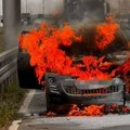 Vrućina „ubija“ automobil, morate da mu pomognete: Ovo je ključno kada otvorite haubu