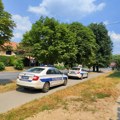 Prve fotografije s mesta zločina u Zemunu: Rođak prijavio da mu se Zoran i Vlatka danima ne javljaju, policija upala u…