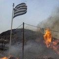MUP: Iz Niša za Grčku krenulo 36 vatrogasaca sa 14 vatrogasnih vozila