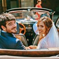 Svadba u Pirotu uz sve starinske običaje: Miona Marković i David Alić, ekskluzivne fotografije sa crkvenog venčanja