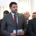 Bivšem ambasadoru Srbije Vladimiru Božoviću ponovo zabranjen ulaz u Crnu Goru