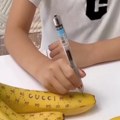 Ovo su najskuplje banane na svetu Radovi ove devojčice oduševljavaju ljude širom sveta (video)