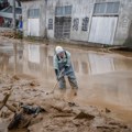 Najmanje šest mrtvih u poplavama i klizištima u Japanu