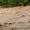 Devojčicu (10) odnela bujica nakon poplave! Vraćala se iz škole, komšija pokušao da je spasi!