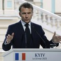 Makron o Putinovom predlogu: Bezuslovnom prekidu vatre ne prethode pregovori