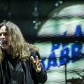 Ozi Ozborn i Blek Sabat održali oproštajni koncert Prikupili su skoro 200 miliona dolara za humanitarne organizacije, a od…