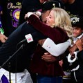 Nezahvalni Lebron naljutio vlasnicu Lejkersa: "Zaista nije u redu"