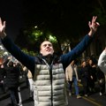 Smeće uredno doloženo, a onda iza kanti... MIKSOLOG! Studenti čistili za sobom, ali i priredili ŠOU na ulici