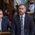 Жустро на расправи о смени Гашића, министар и премијерка били у Скупштини
