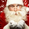Pitanje koje će mnoge baciti na razmišljanje: Da li znate zašto Deda Mraz živi baš na Severnom polu? Odgovor leži u…