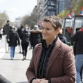 Ana Brnabić posetila studenta Miloša Pavlovića i porodicu u Doboju