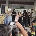 Umesto na matursko veče, maturanti došli ispred suda u Užicu (video)