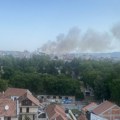 Gori brdo đubreta visoko 40 metara: Požar na deponiji u Kragujevcu, neprijatan miris se širi gradom