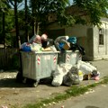 Meštane sela na teritoriji opštine Topola zanima samo odgovor na jedno pitanje: gde da odlažu smeće dok se problem ne reši
