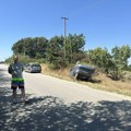 Saobraćajka kod Kragujevca: Prevrnuo se na krov, ostao nepovređen