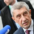 Babiš poručio da Češka „sigurno ne ide“ ka većoj vojnoj potrošnji