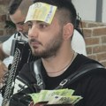 Suprug Ane Sević iskeširao 1.000 evra za jednu pesmu ovom harmonikašu: Danilo sve bliži vrhu estrade FOTO