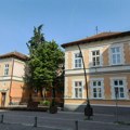 Gimnazija "Uroš Predić" u Pančevu dobija novi krov - Traže se izvođači radova vrednih 41,7 million dinara